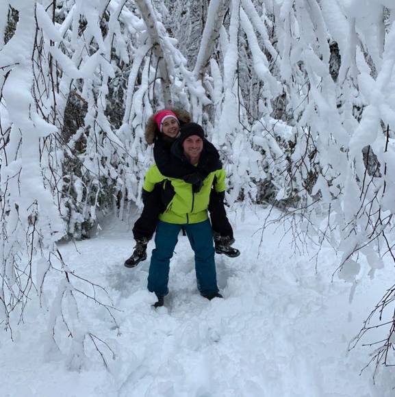 Meet your Posher, Taylor - Picture 1 of 1